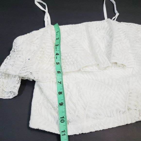 Aqua off white /white ruffle lace summer top size small - Picture 8 of 12